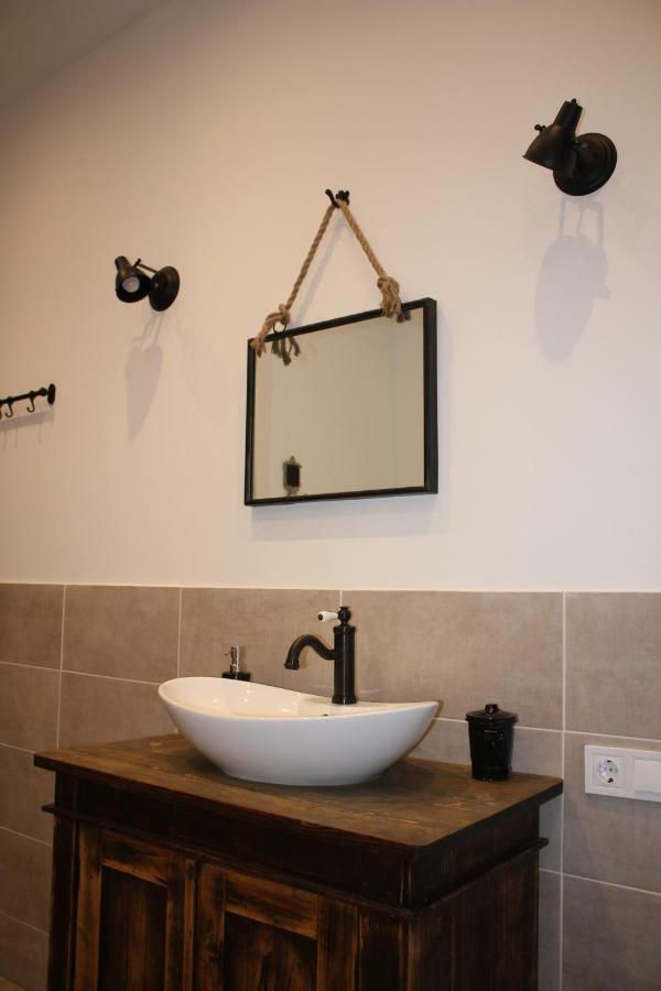 Simple&Elegant Apartment Liepāja Extérieur photo